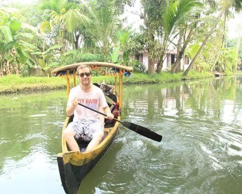 Marari Beach Cleetus Homestay Mararikulam Eksteriør bilde